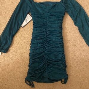 Emerald Green Ruched Long Sleeve Dress adult M by Jump Apparel NWT